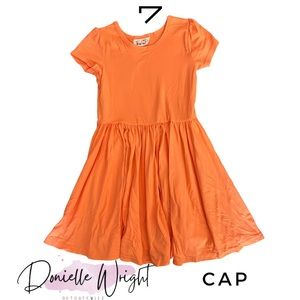 Size 7. CAP Style. BNWT Beautiful Orange Color! Fun twirl dress. DDS DotDotSmile